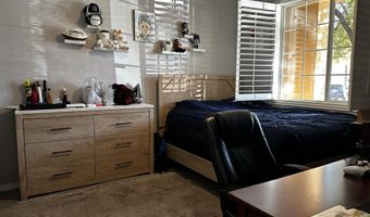 121 N CALIFORNIA St 29, Chandler, AZ 85225