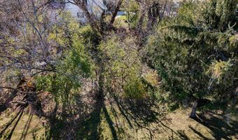 624 S KELLER PARK Dr, Appleton, WI 54914