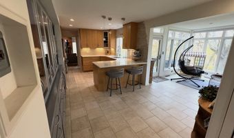 4015 Mathews Rd, Ames, IA 50014