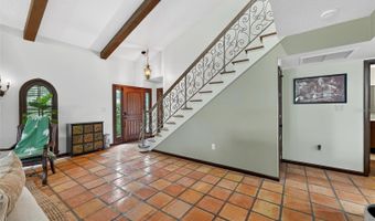830 OAK St, Orlando, FL 32804