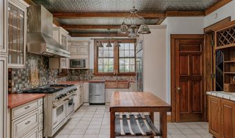1325 Bunker Hill Rd, Ashtabula, OH 44004