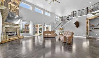 5304 SAMPSON Rd, Abrams, WI 54101