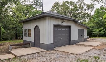 15 Larry Ln, Batesville, MS 38606