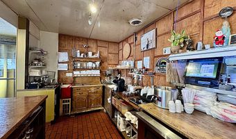 925 CHETCO Ave, Brookings, OR 97415