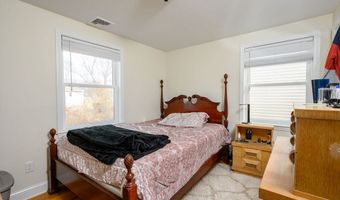 1065 Bedford St, Abington, MA 02351