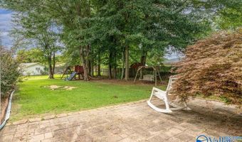 615 6th St NE, Arab, AL 35016