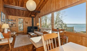 305 Bay View Dr, Bar Harbor, ME 04609