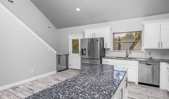 2608 NW 58th St, Lawton, OK 73505