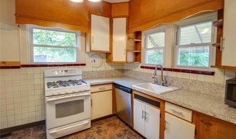 301 E 7th St, Alton, IL 62002