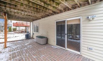 1696 Reserve Ct, Ann Arbor, MI 48103