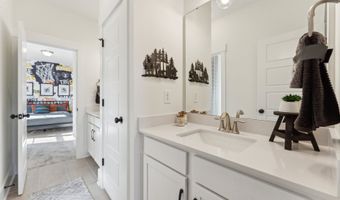 2208 Yumeewarra Dr, Apex, NC 27502