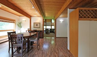 707 Benton Hill Rd, Becket, MA 01223