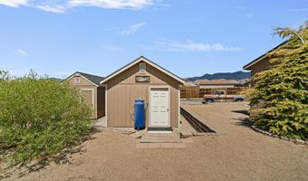 123 Hood Dr, Dayton, NV 89403