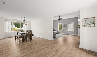 20 Georgia Rae Way, Attleboro, MA 02703