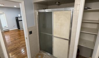 156 AVENUE C 1, Bayonne, NJ 07002