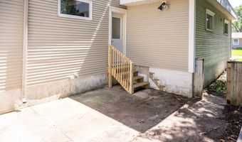 1207 Alden St, Alden, IA 50006