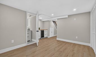 2423 W COLD SPRING Ln, Baltimore, MD 21215