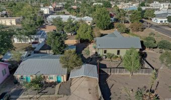405 W Avenue E, Alpine, TX 79830