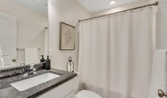 994 W SAPPHIRE PEAK Dr 200, Bluffdale, UT 84065