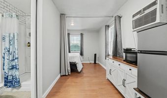 5010 Hawaii St, Bay St. Louis, MS 39520