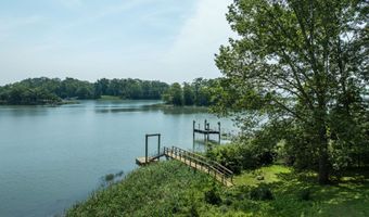 101 Long Neck Point Rd, Darien, CT 06820