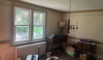 184 Phoenixville Rd, Chaplin, CT 06235