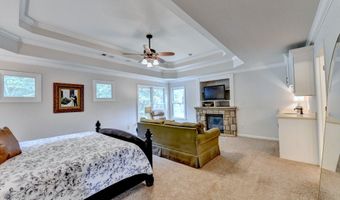 1349 Woodtrace Ln, Auburn, GA 30011