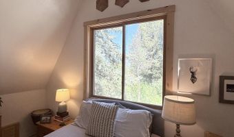 185 STOOR Dr, Alpine, WY 83128