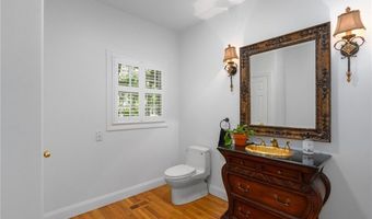 19 Cassandra Ln, North Kingstown, RI 02852