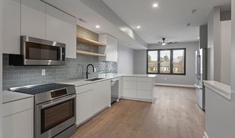 2237 Trillium Ln, Ann Arbor, MI 48104