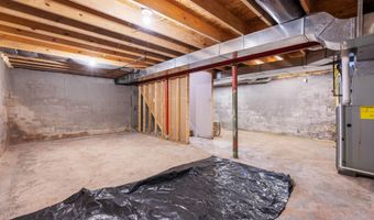 625 Pershing Dr, Anderson, IN 46011