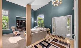 2668 WALTON Blvd, Twinsburg, OH 44087