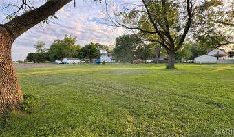 714 E Main St, Alhambra, IL 62001