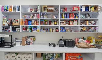 1264 Central Ave, Johnston, RI 02919