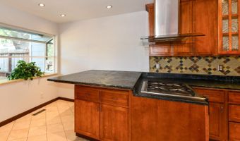 2348 Nordyke Ave, Santa Rosa, CA 95403