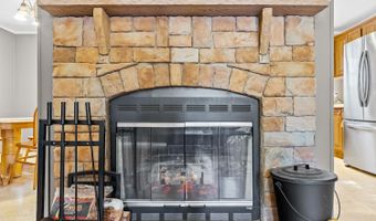 1690 Poorhouse Creek Rd, Appomattox, VA 24522