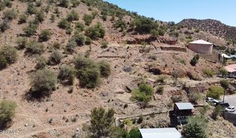 127 High Rd 42, Bisbee, AZ 85603