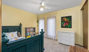 1307 Walker Ct, Auburn, IN 46706