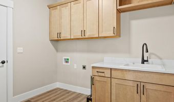 30147 N Archer Rd, Athol, ID 83801