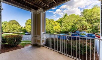 20901 CEDARPOST Sq 101, Ashburn, VA 20147