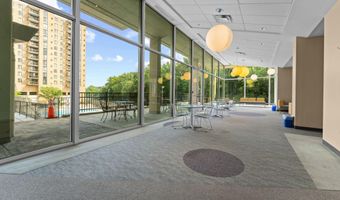 4600 S FOUR MILE Dr S 927, Arlington, VA 22204