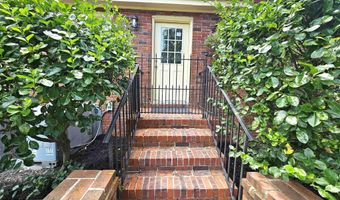 904 Sunnyhill Dr, Camden, SC 29020