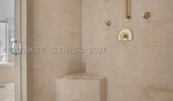 19955 NE 38th Ct 2204, Aventura, FL 33180