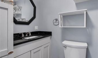 587 Central Ave, Johnston, RI 02919