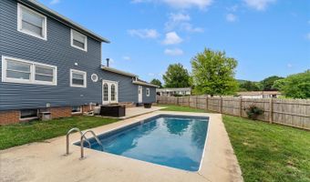 301 LANAFIELD Dr, Boonsboro, MD 21713