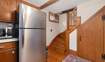555 Great Rd, Lincoln, RI 02865