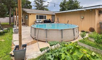 1504 S Country Club Cir, Carlsbad, NM 88220