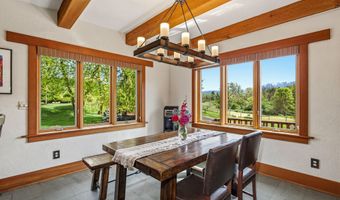 5293 Highway 66, Ashland, OR 97520