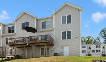 601 Hunting Hill Dr, Cumberland, RI 02864