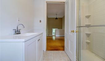 120 Williams Ave, East Providence, RI 02914